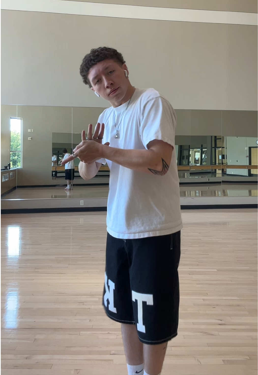 @Mark 🧑&zwj;🎨💥