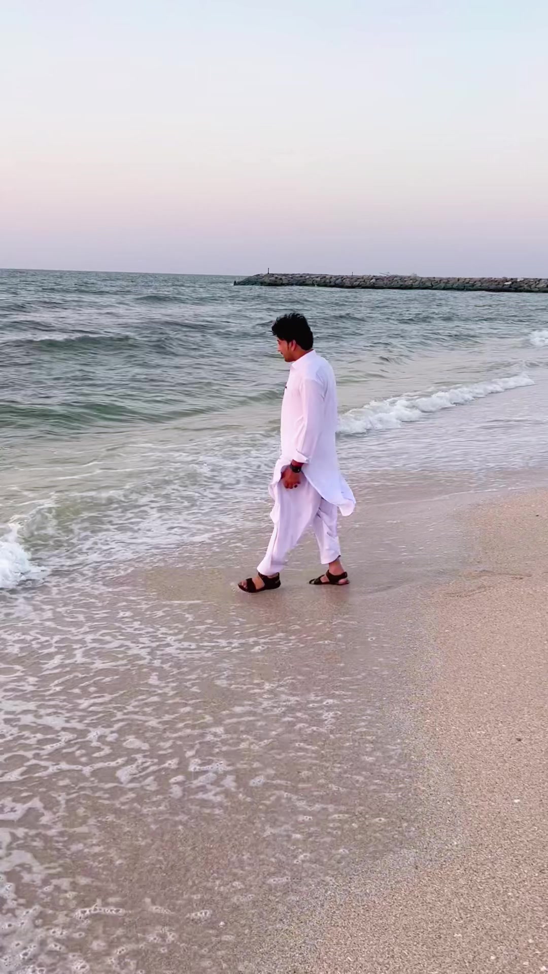 @Sifat Qureshi🇦🇪