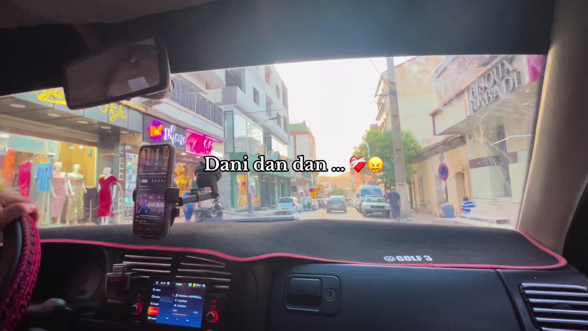 @𝖒𝖔𝖍𝖆._.𝖊𝖓𝖉