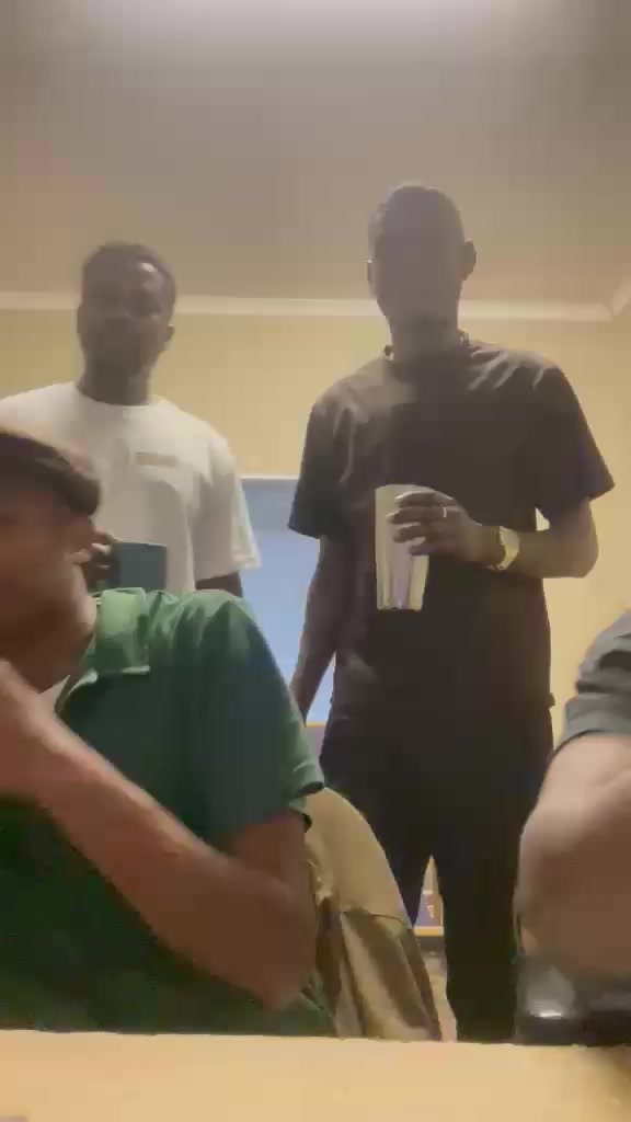 @PelleDeepKingWrld