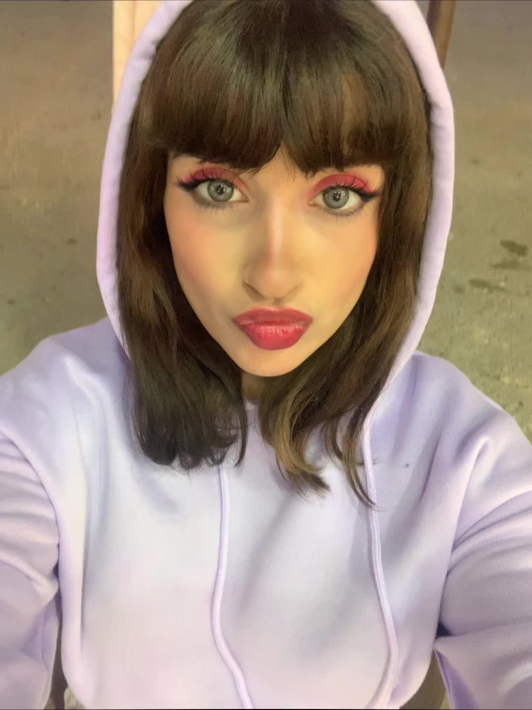 @ZaHrA🧚🏻&zwj;♀️💕