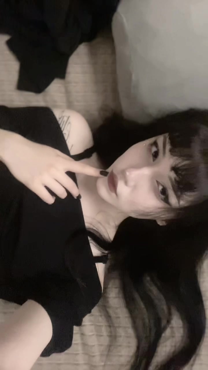 @♰