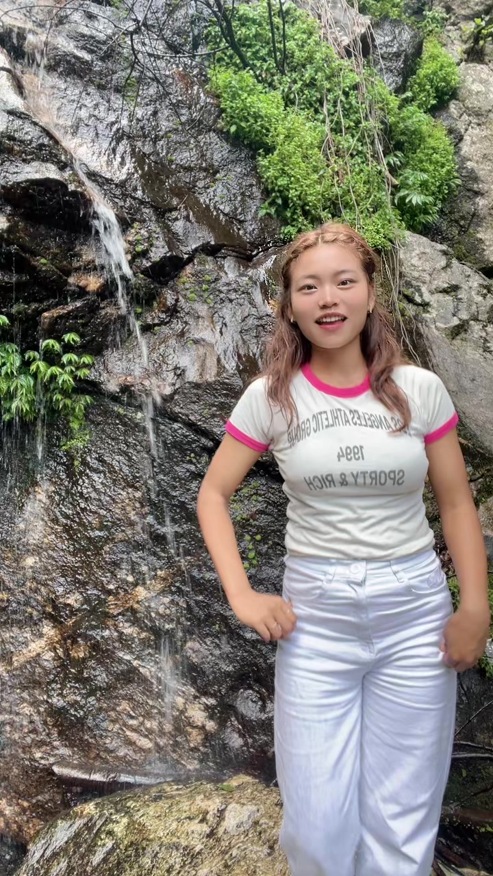 @Lungeli__queen👸🇳🇵