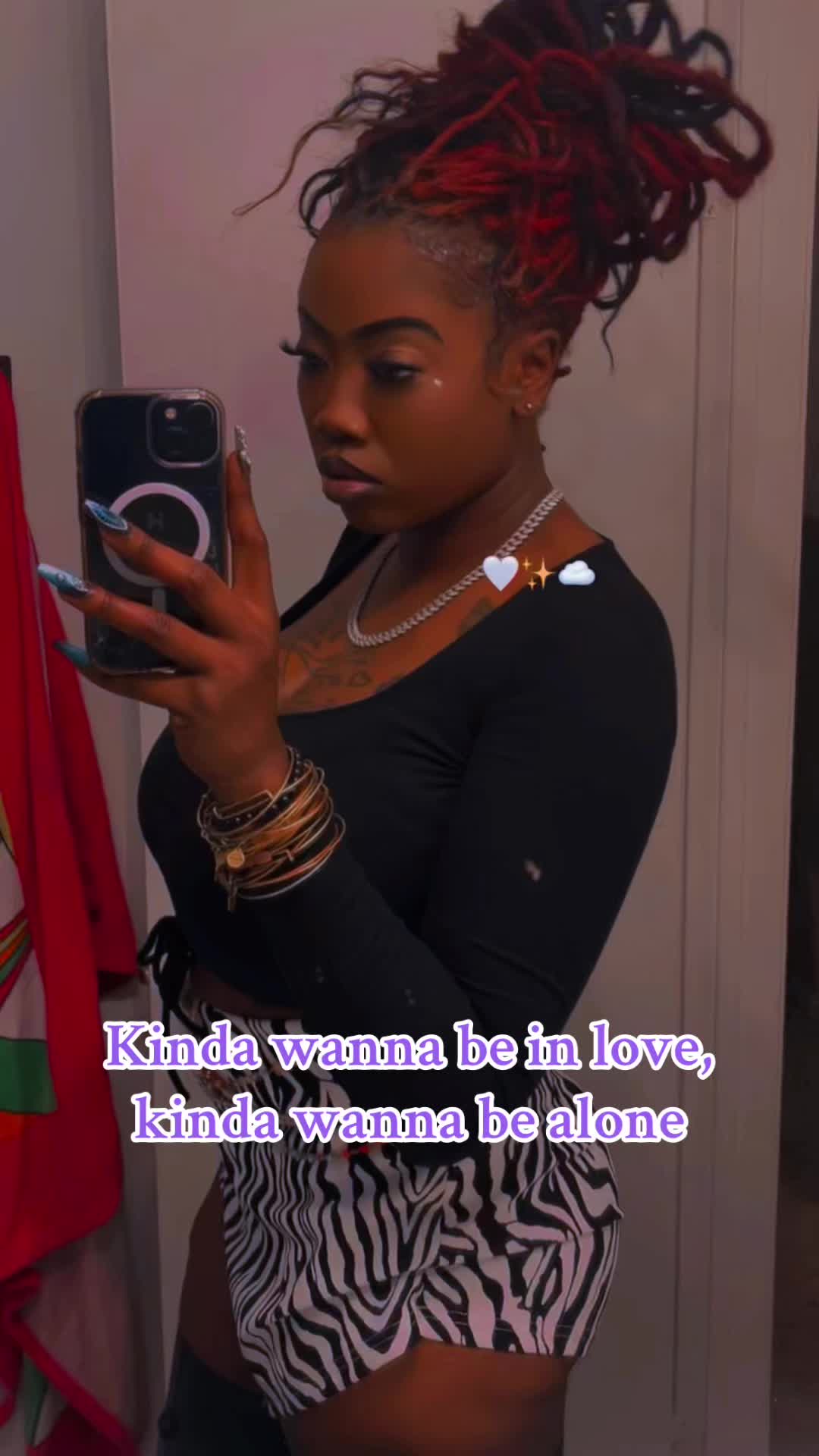 @JuniieBeii