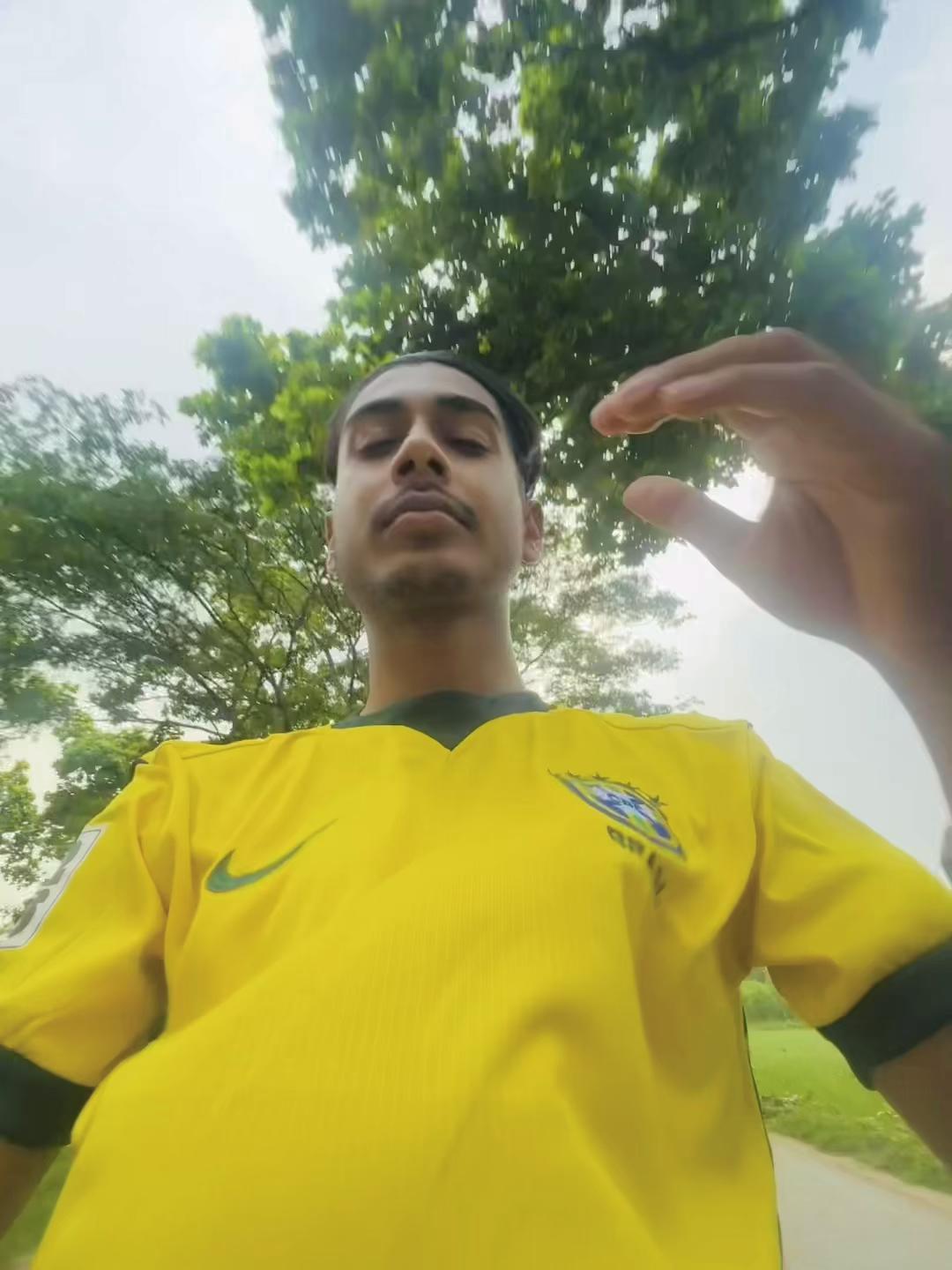 @Razuan__44