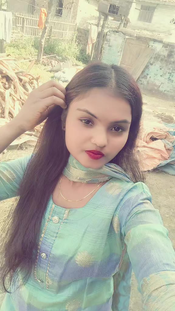 @N&igrave;dh&icirc;_Adhik&acirc;ri 22