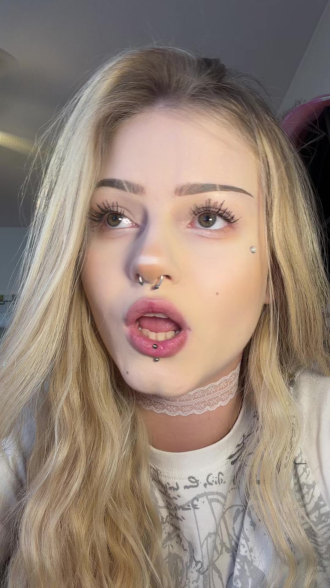 @катя вайб