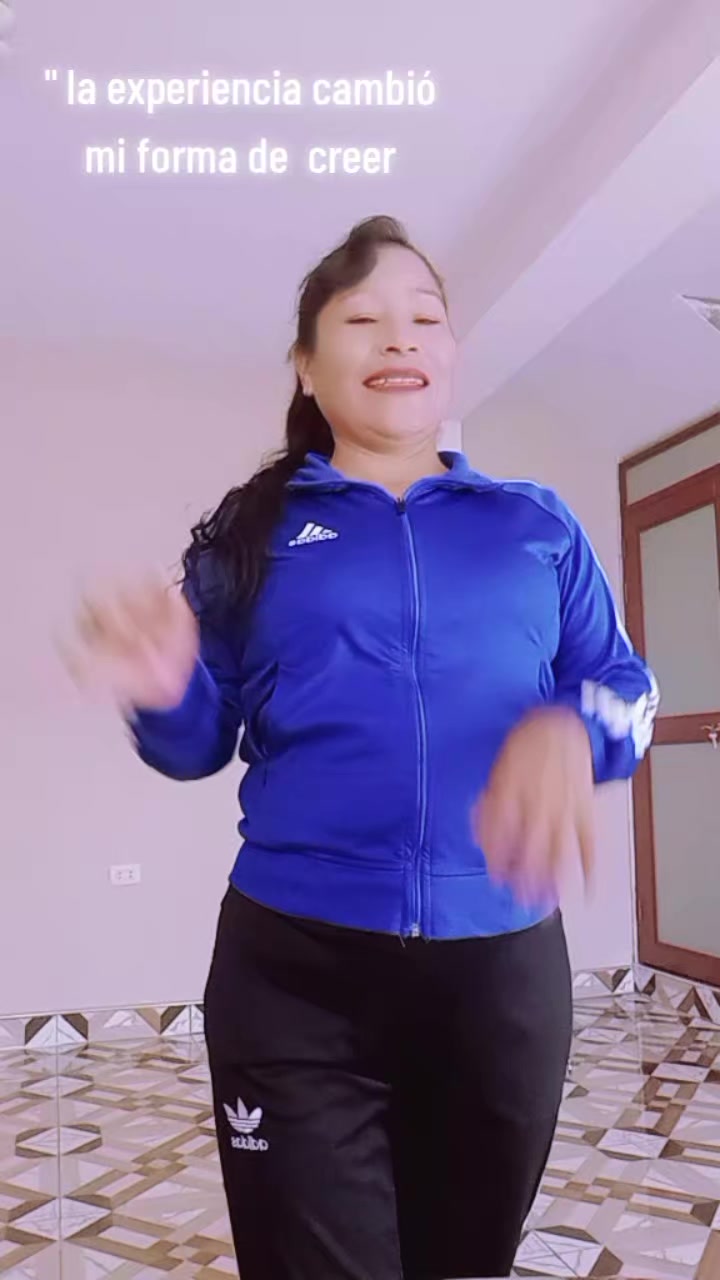 @Bertha Hinostroza Aq