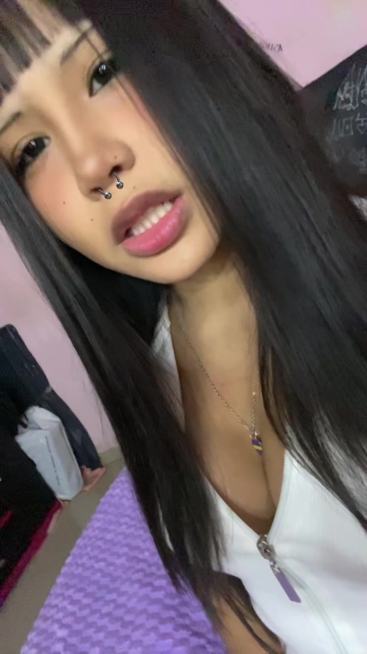 @🦦