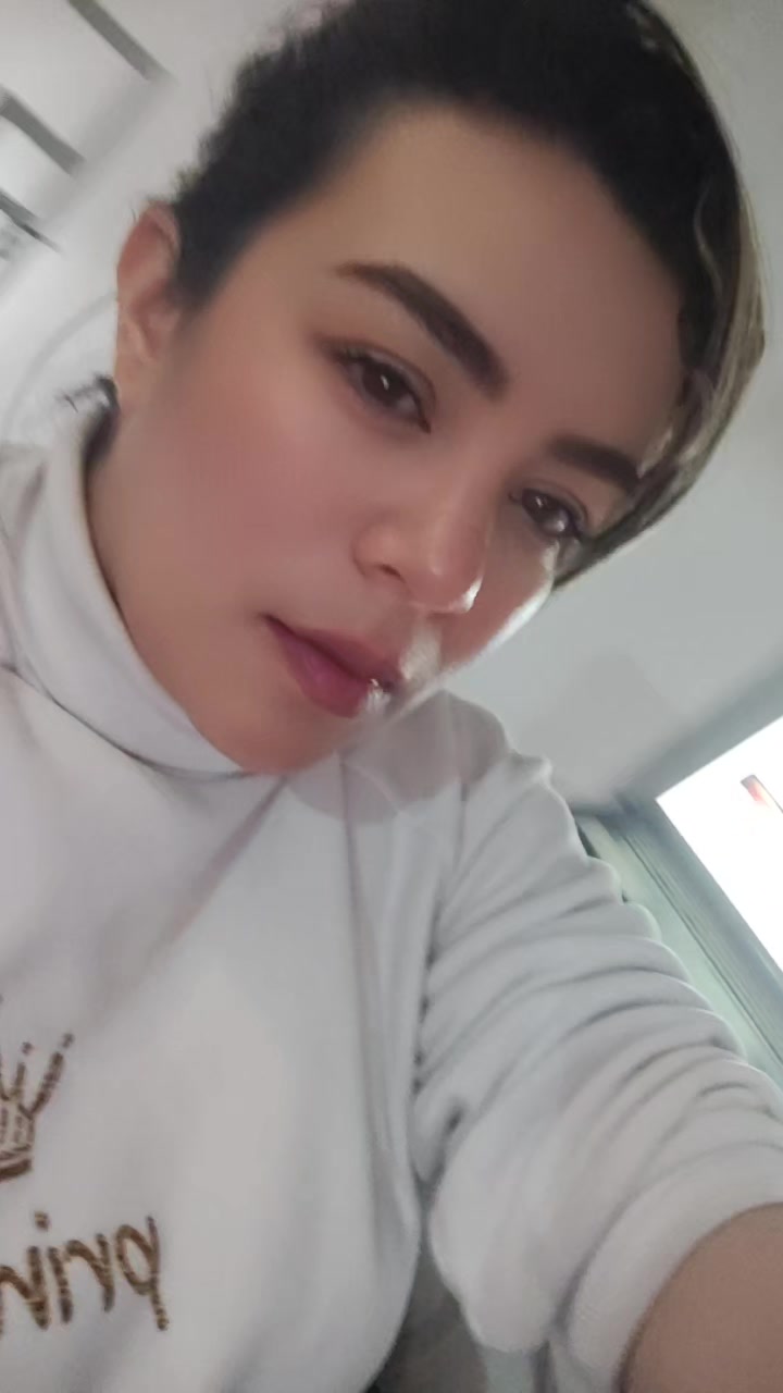 @Angela