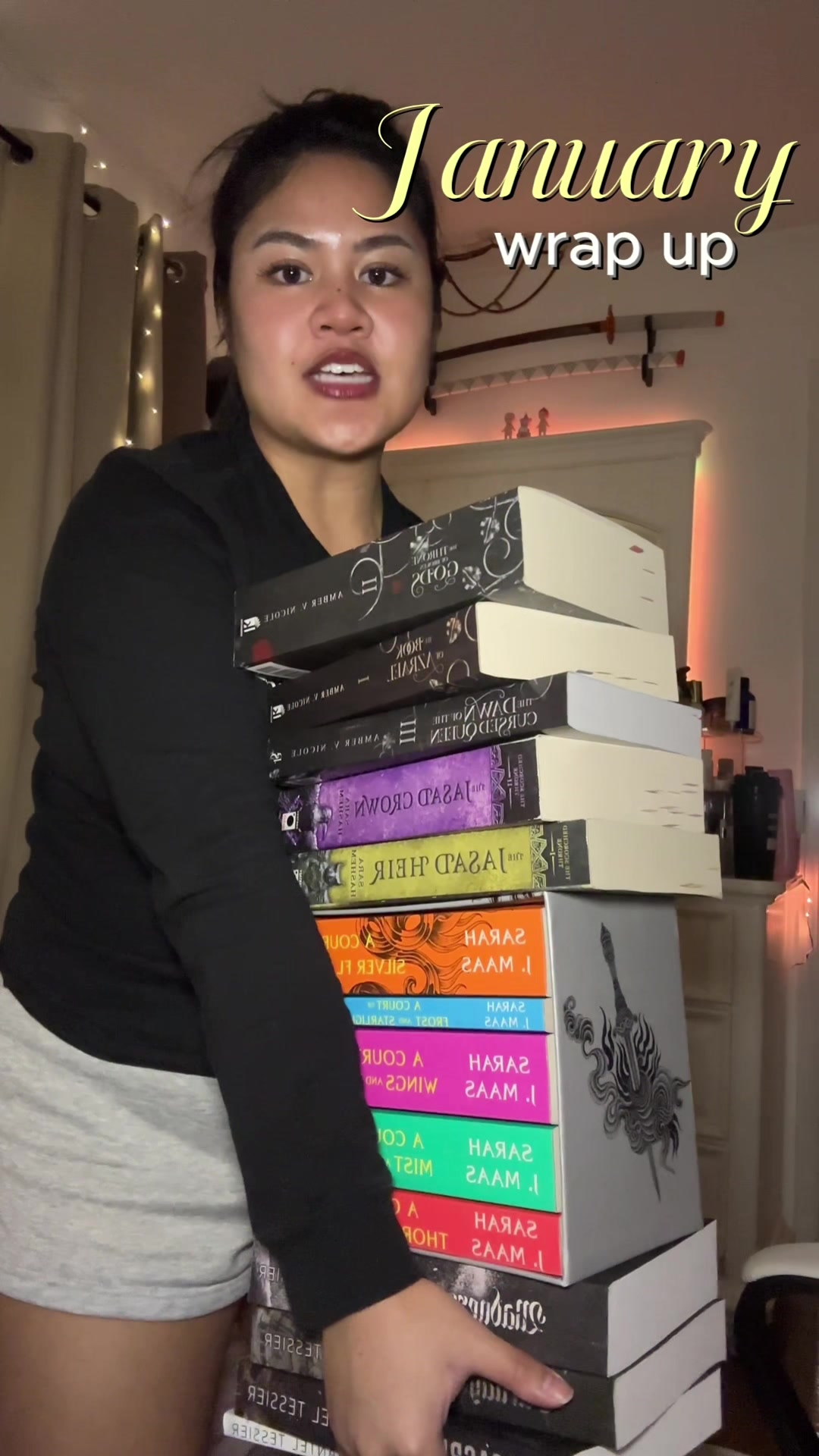 @nikkireadsncries