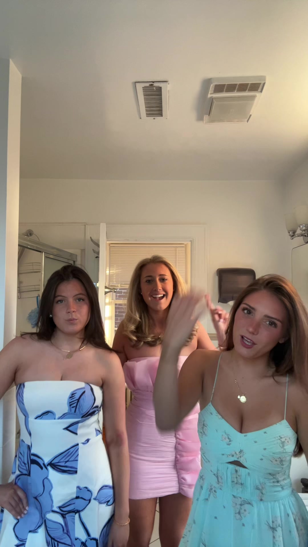 @elsa