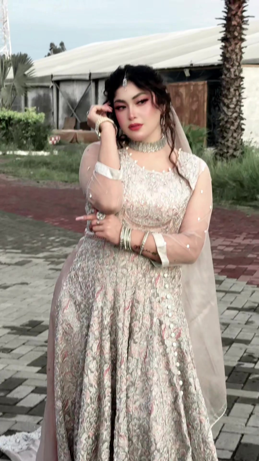 @Maham Mughal👑