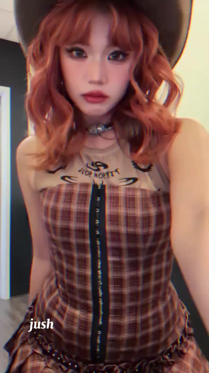 @༺𝔧𝔲𝔰𝔥_𝔢𝔡𝔦𝔱𝔬𝔯's༻