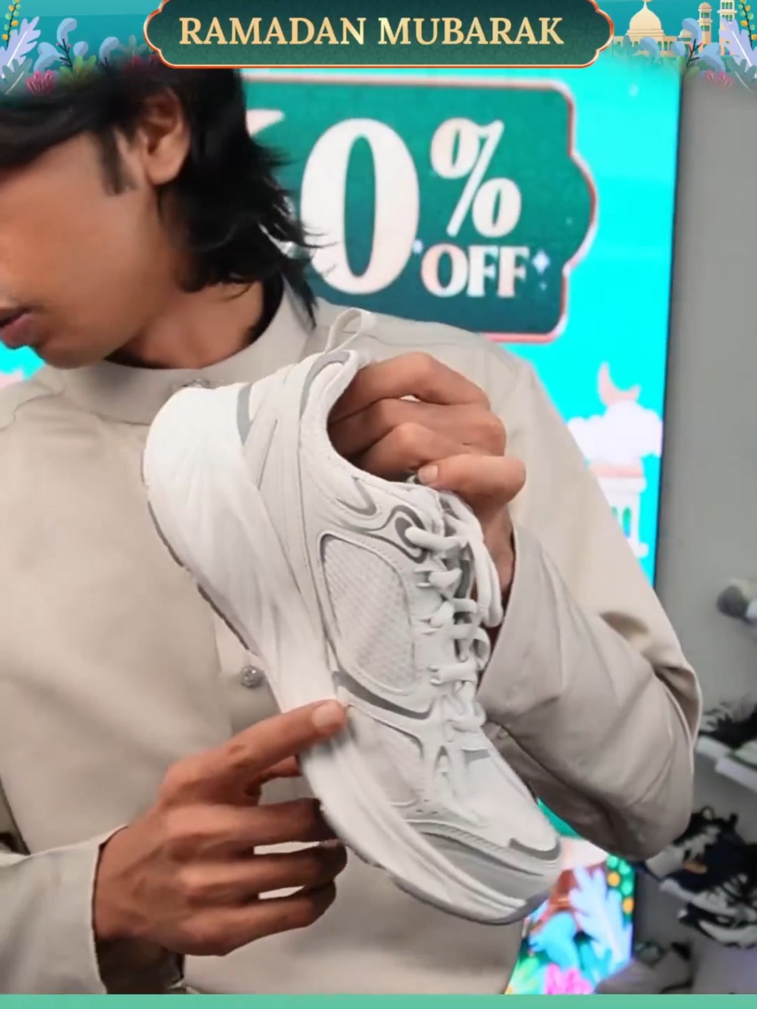@SKECHERS MY FASHION
