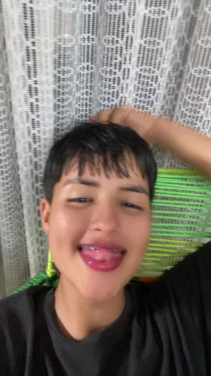 @Lorena๐ณ๏ธ๐