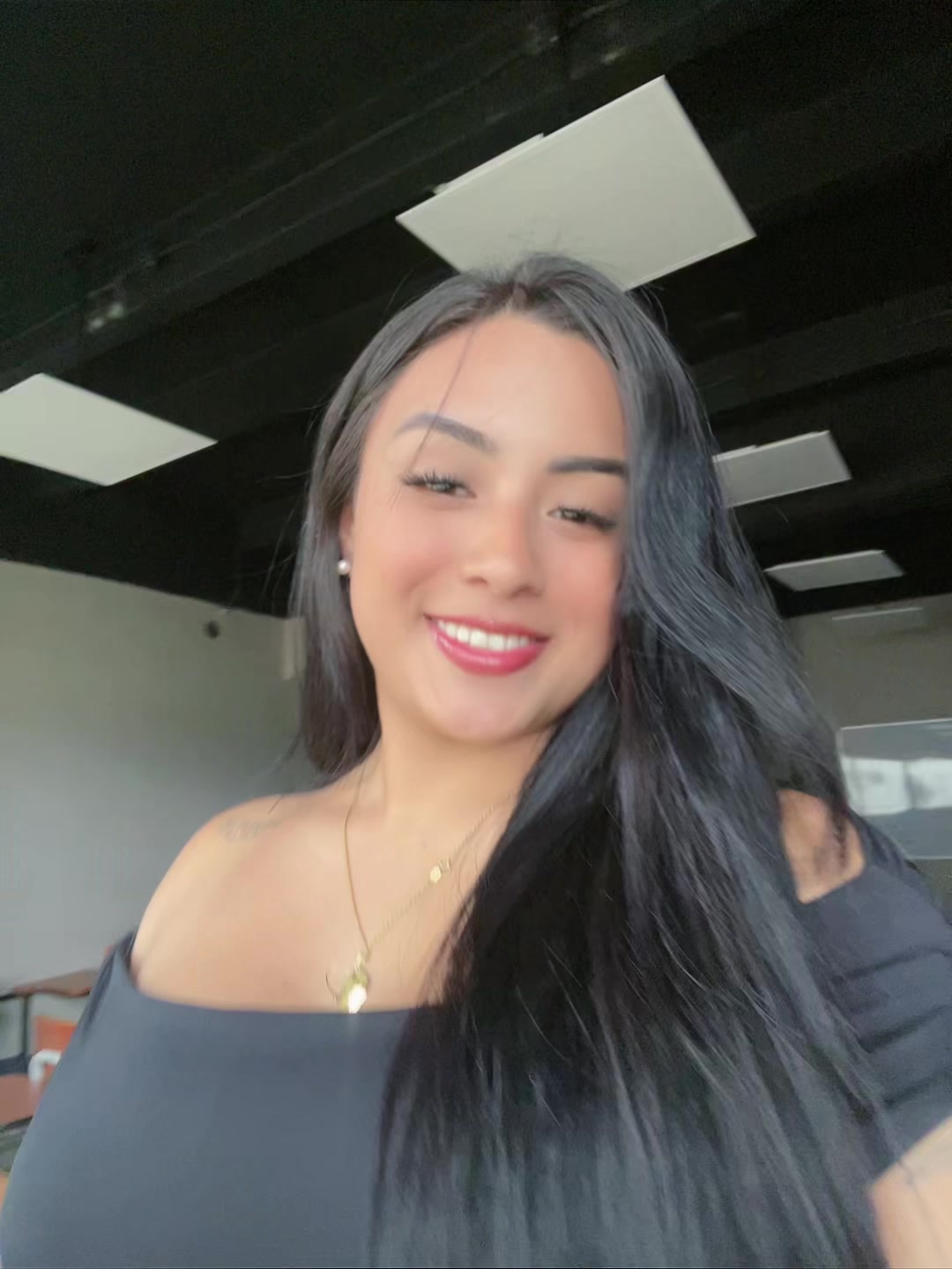 @izkatiuu