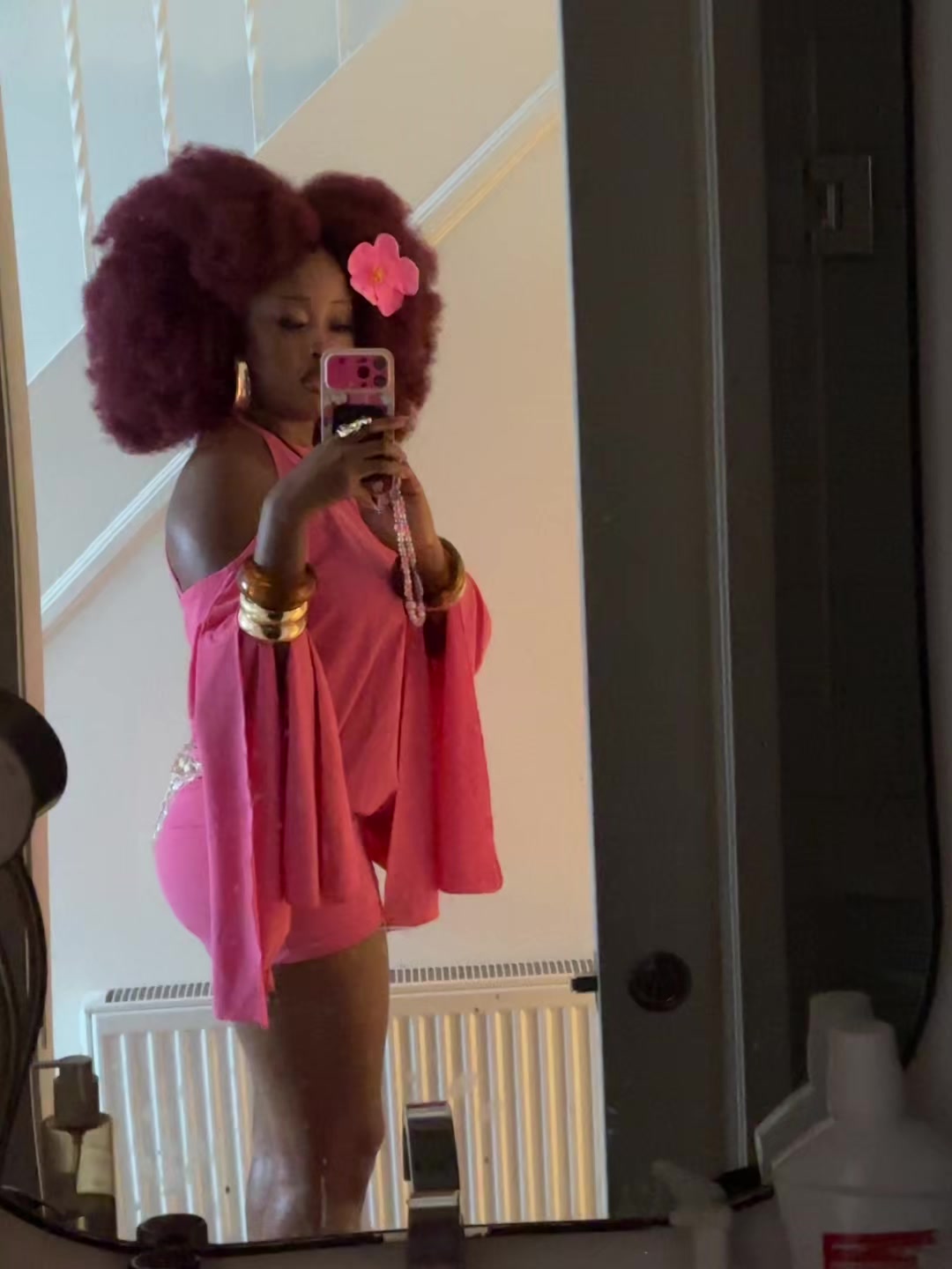 @the_girleexperience