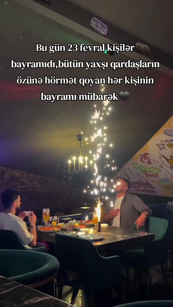 @꧁  𝐸𝑙𝑣𝑖𝑛  ꧂
