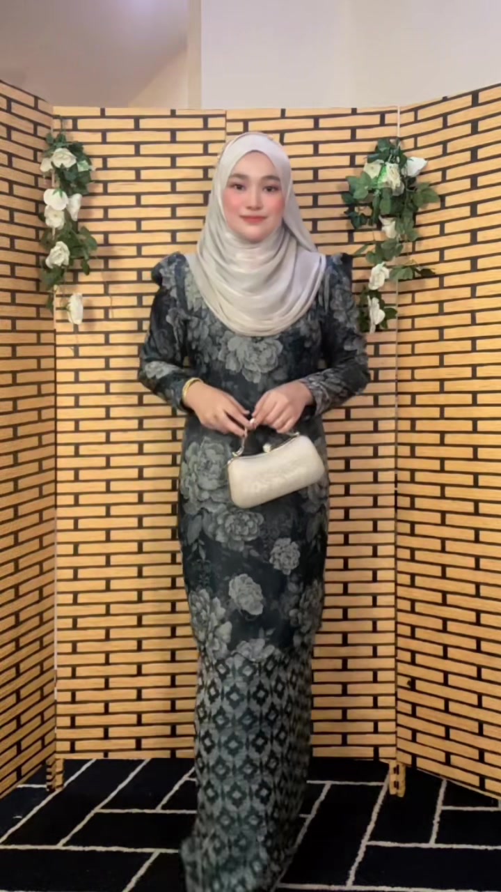 @aniscloset