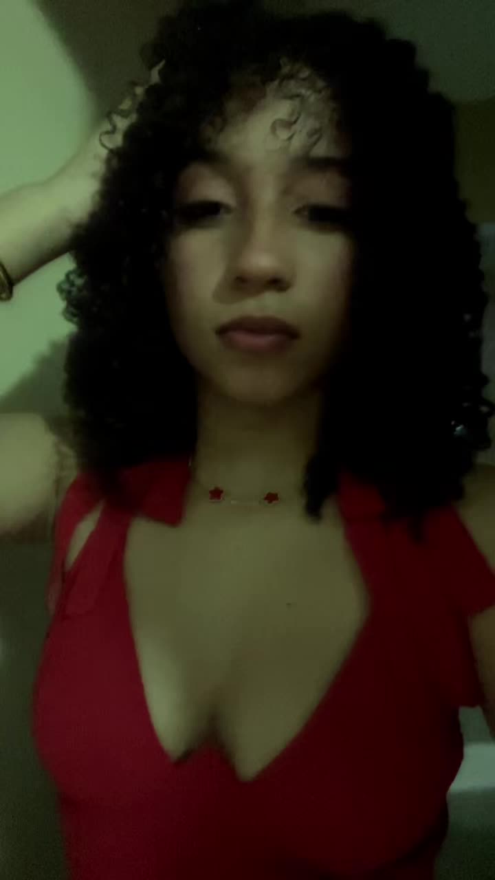 @cryssnoblind