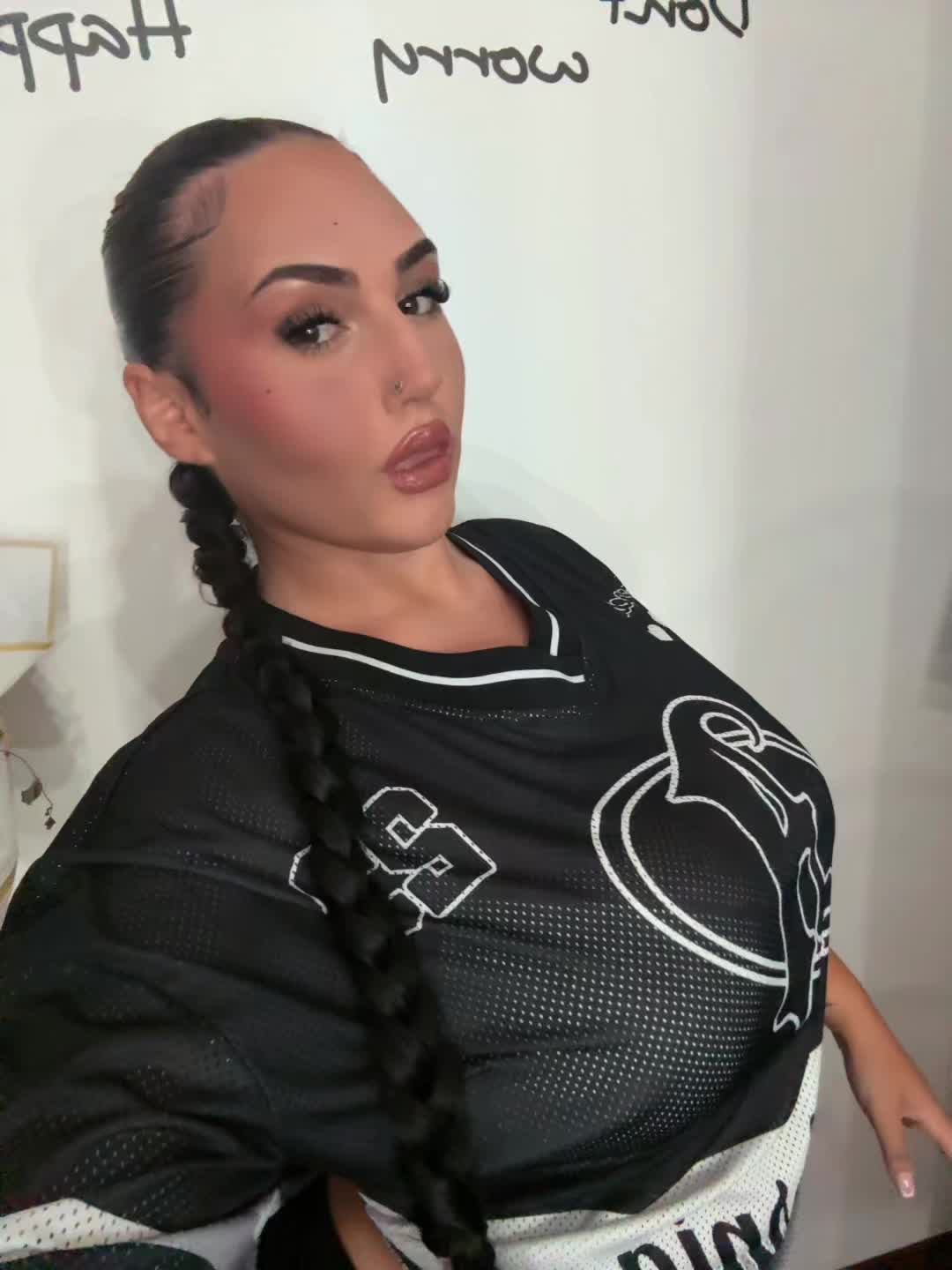 @Sara Arcuri