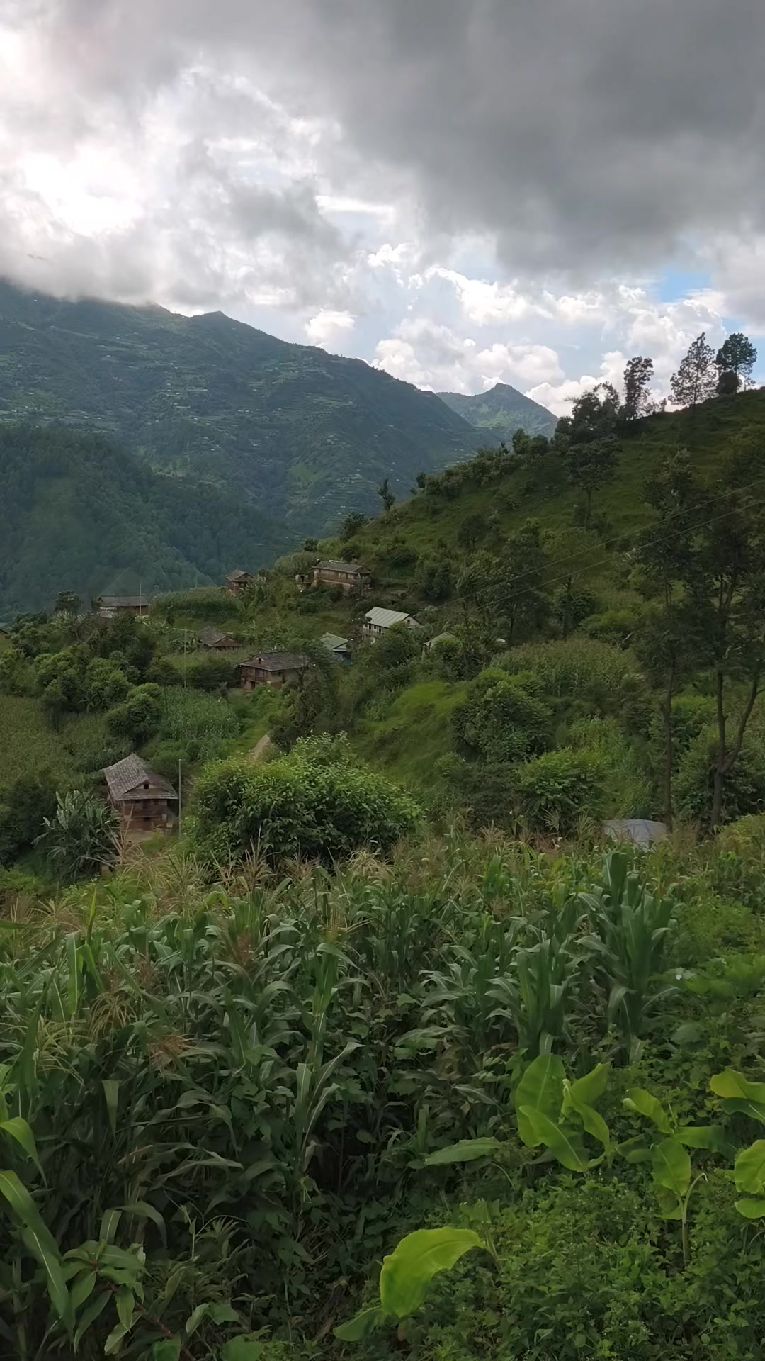 @खुमेश क्षेत्रि