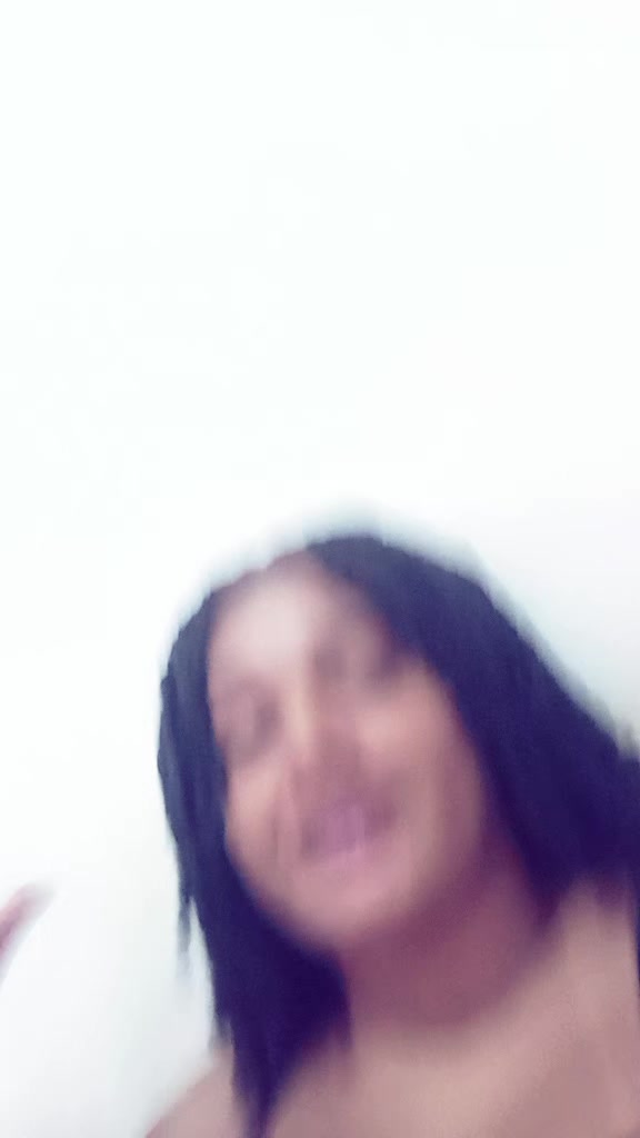 @thatazinha4