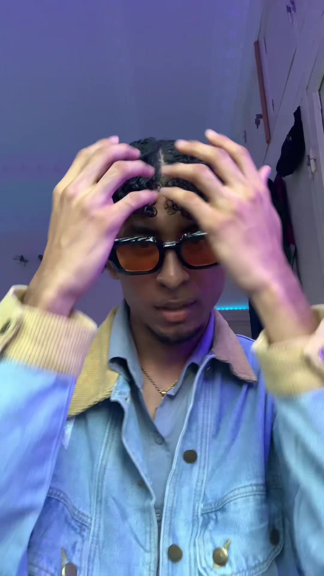 @Sam&Yuml; ♛