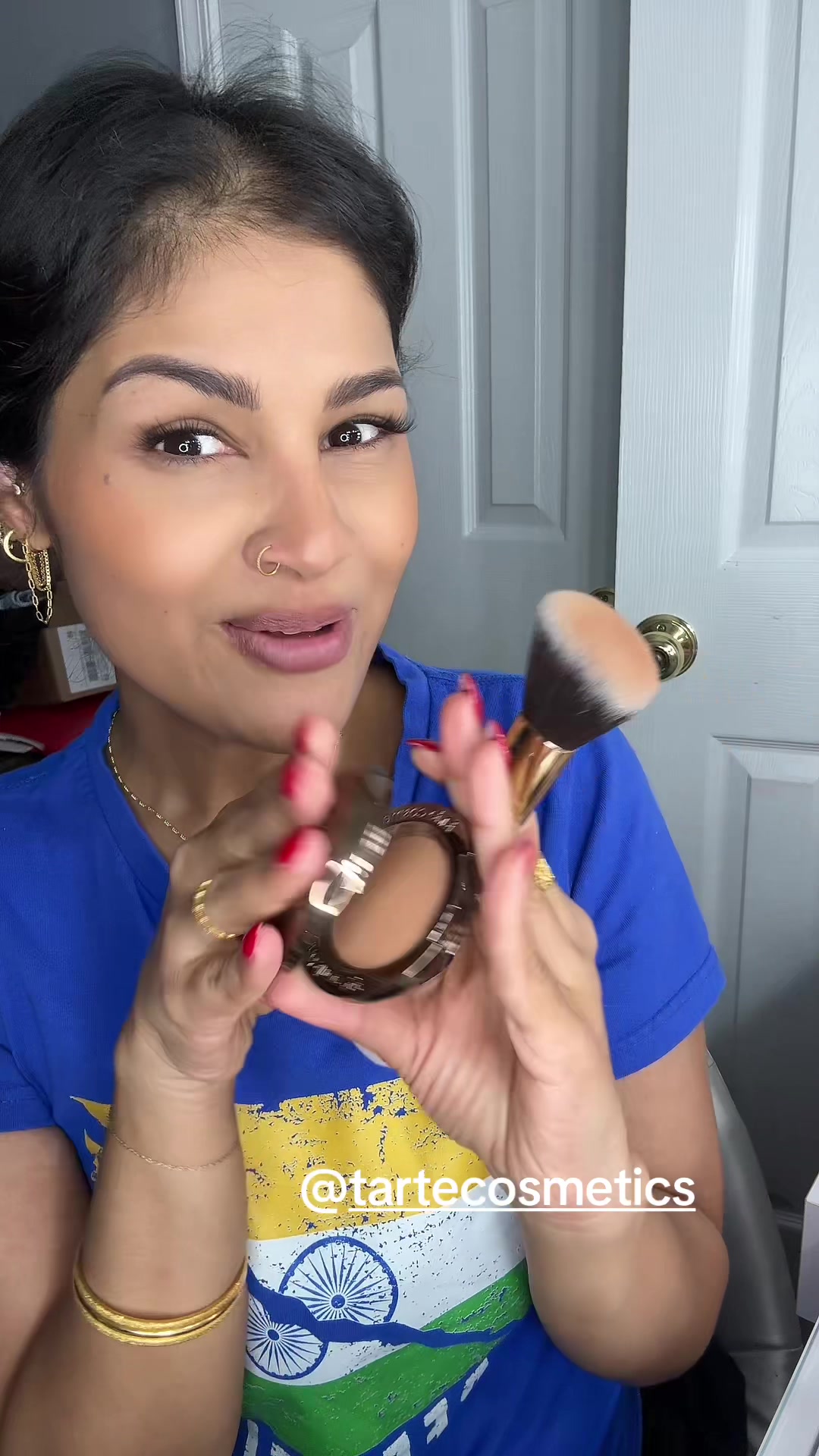 @MakeupLaveena