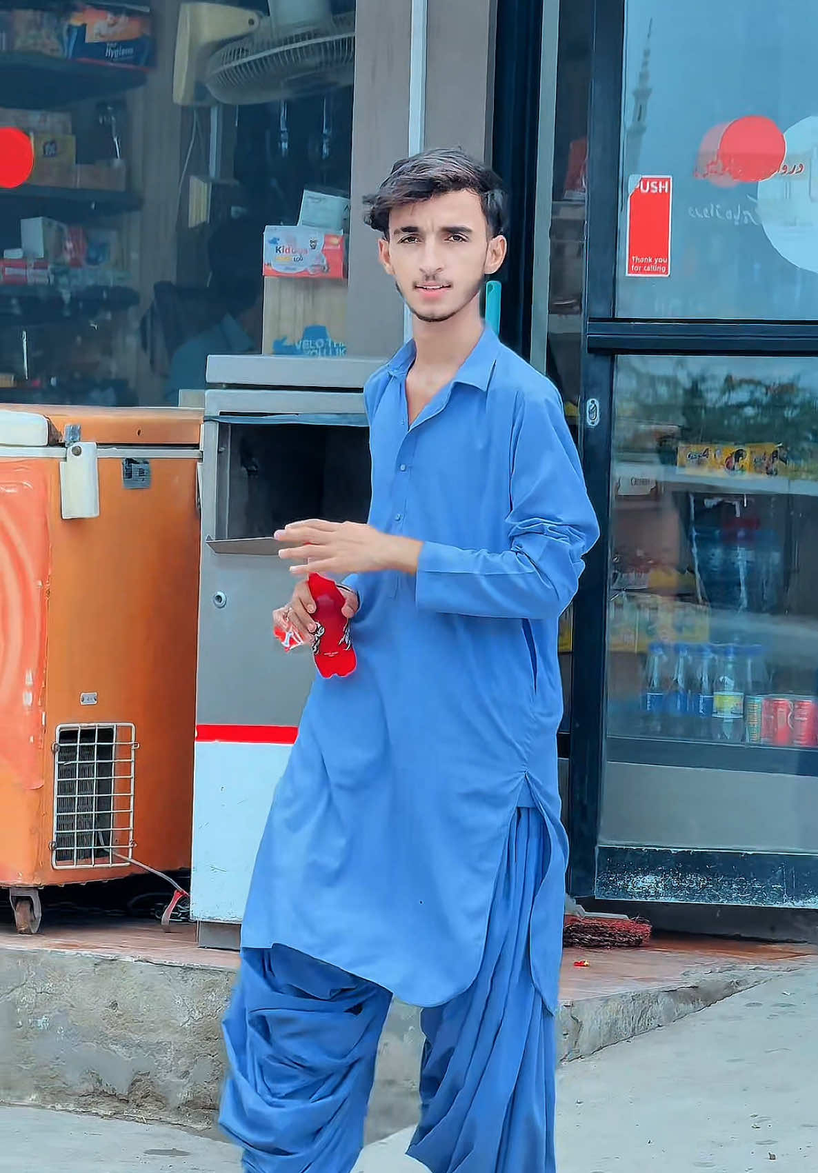 @𝙕𝙖𝙝𝙞𝙙_𝘽𝙖𝙡𝙤𝙘𝙝❣️
