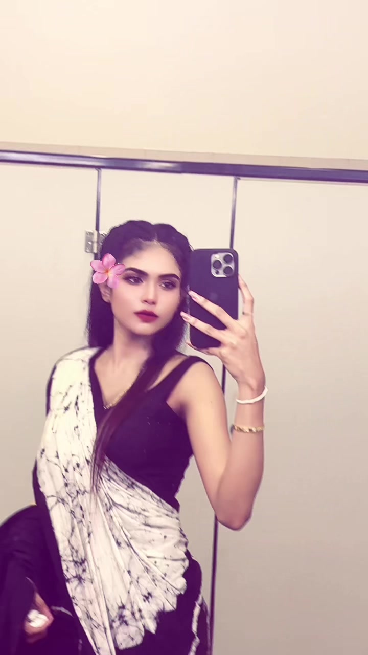 @Dewww 🎀