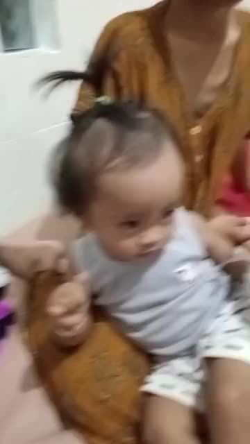@PUTRI LOVE HANDAYANI