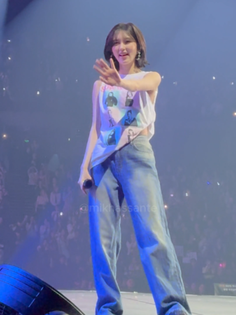 @Yuan bini merch seller ng nzed