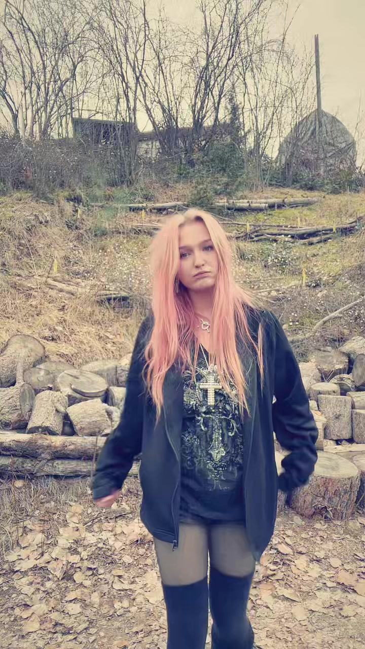 @lo