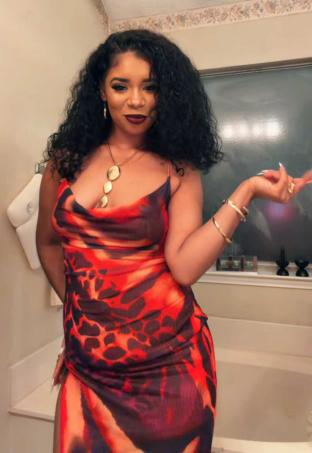 @Diamond Monique✨