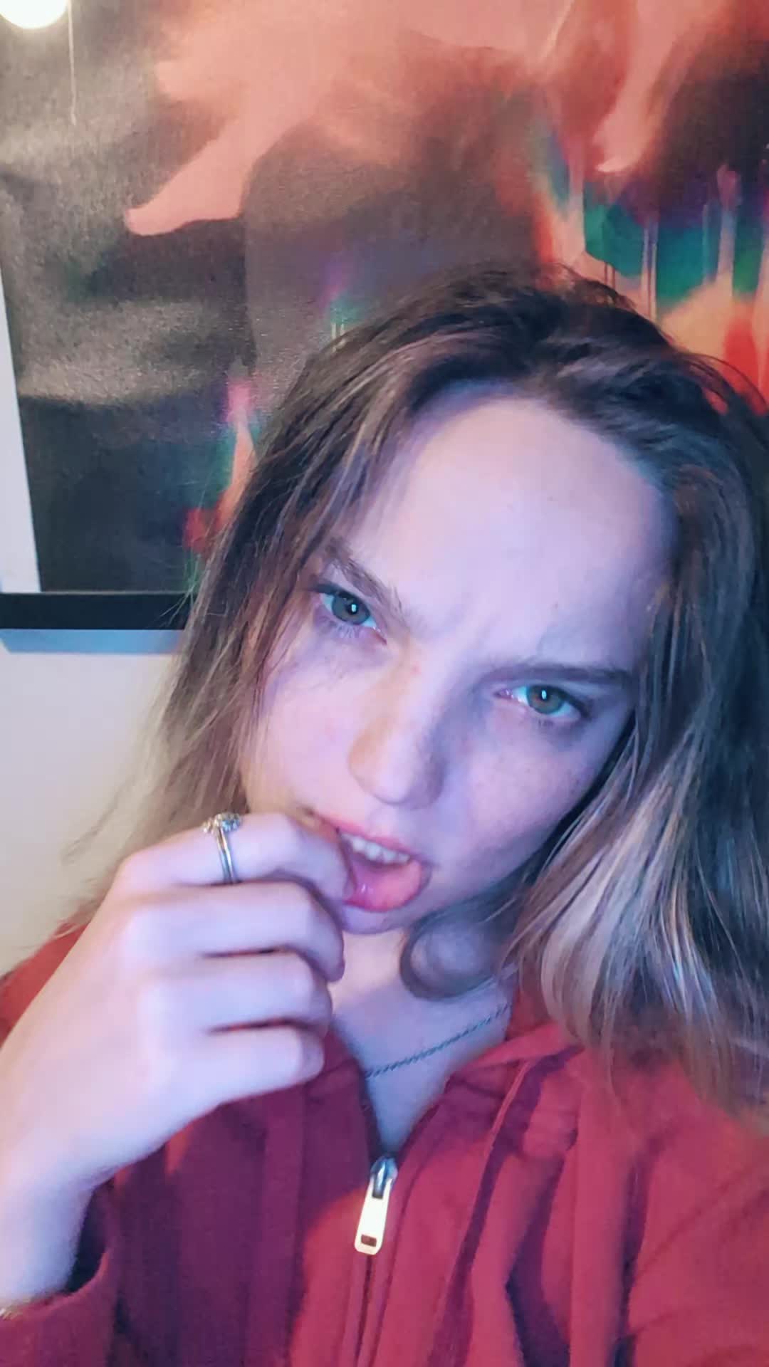 @brattzillaz