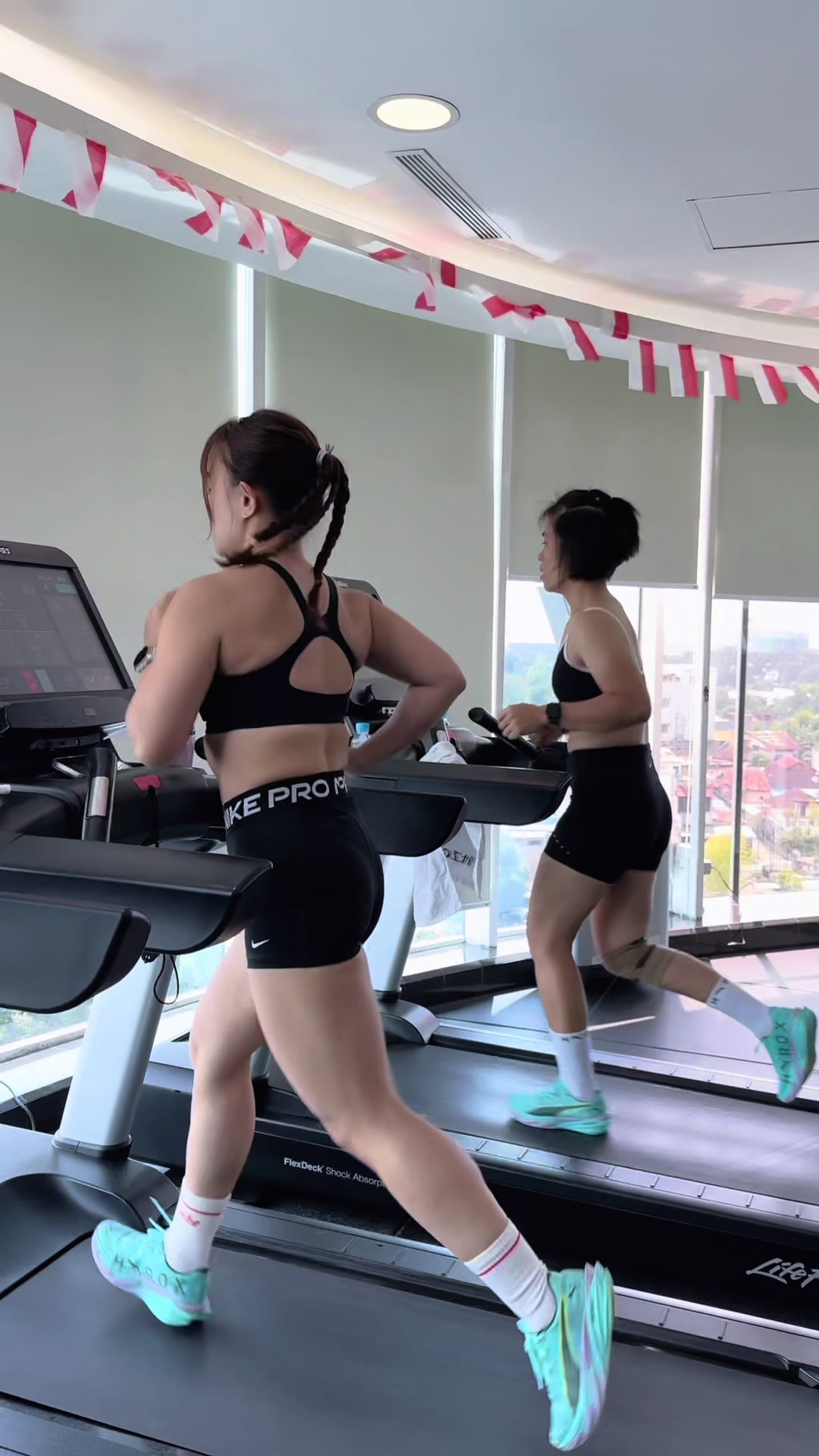 @Juliwati Sitohang