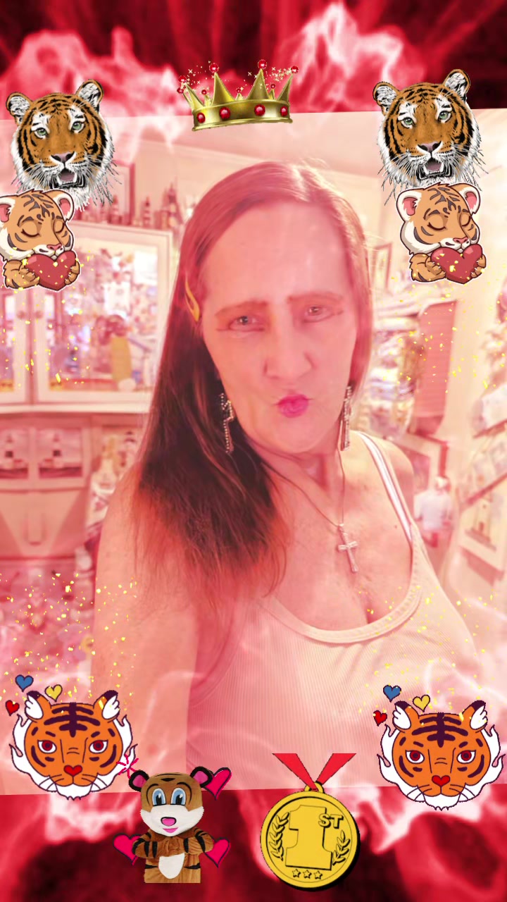 @suzietigerrose🐯🙏