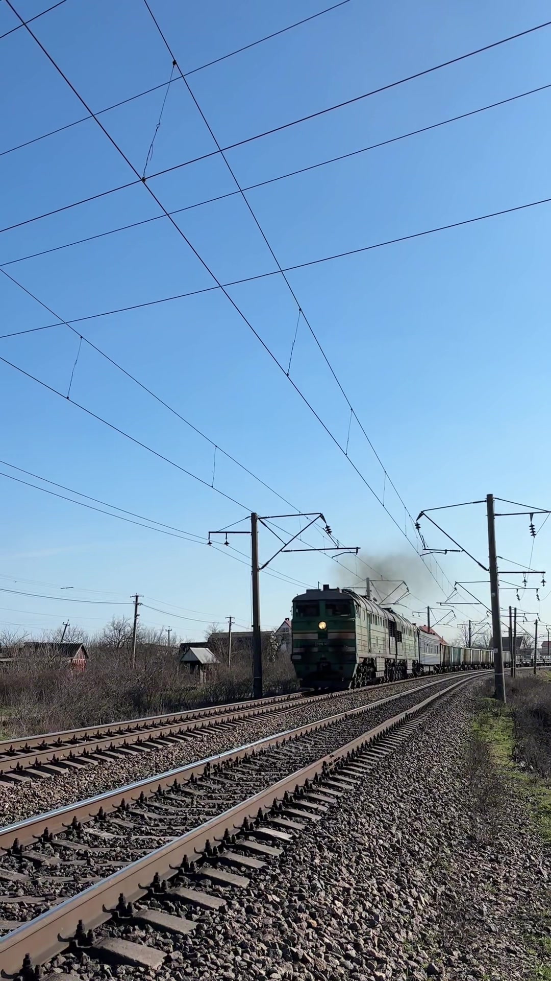 @𝙿𝚘𝚢𝚎𝚣𝚍𝚊𝚝𝚢𝚢🚂🇺🇦