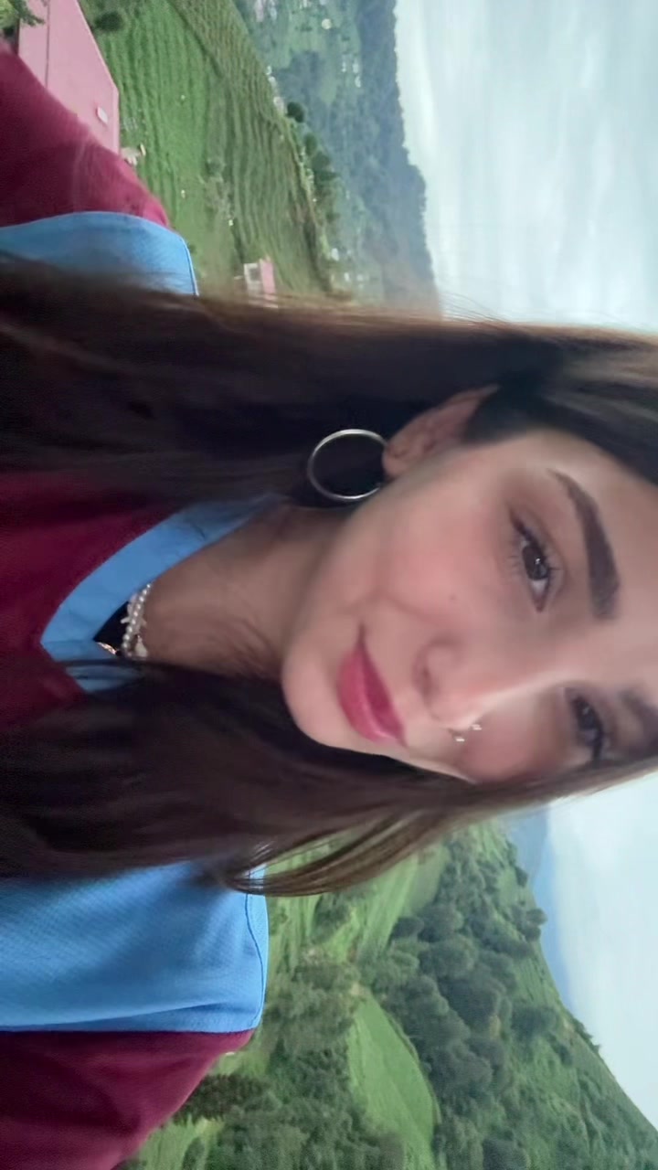 @Asya Akmaz