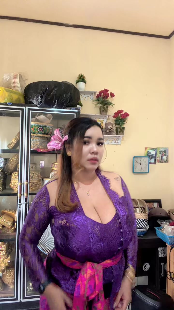 @Mbok ulan ๐ผ