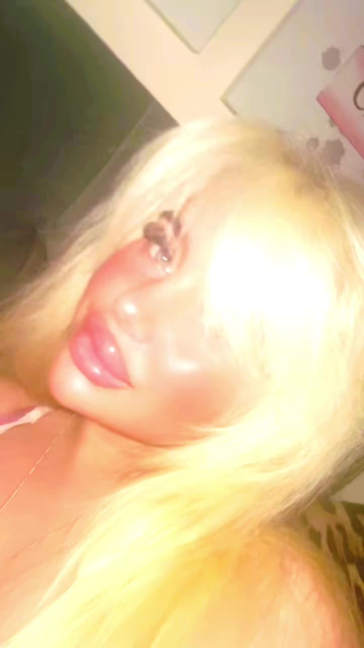 @🍒holl