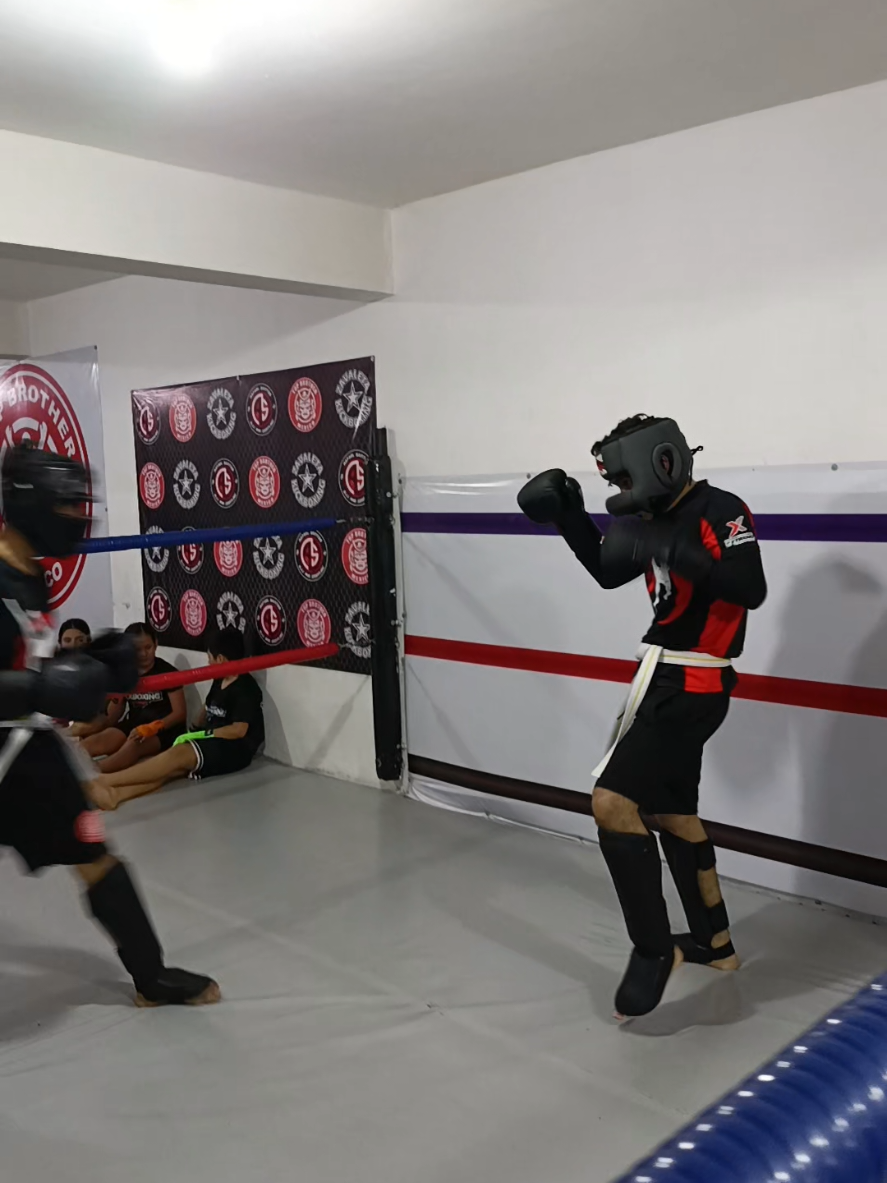 @ZavaletaKickboxing_mma