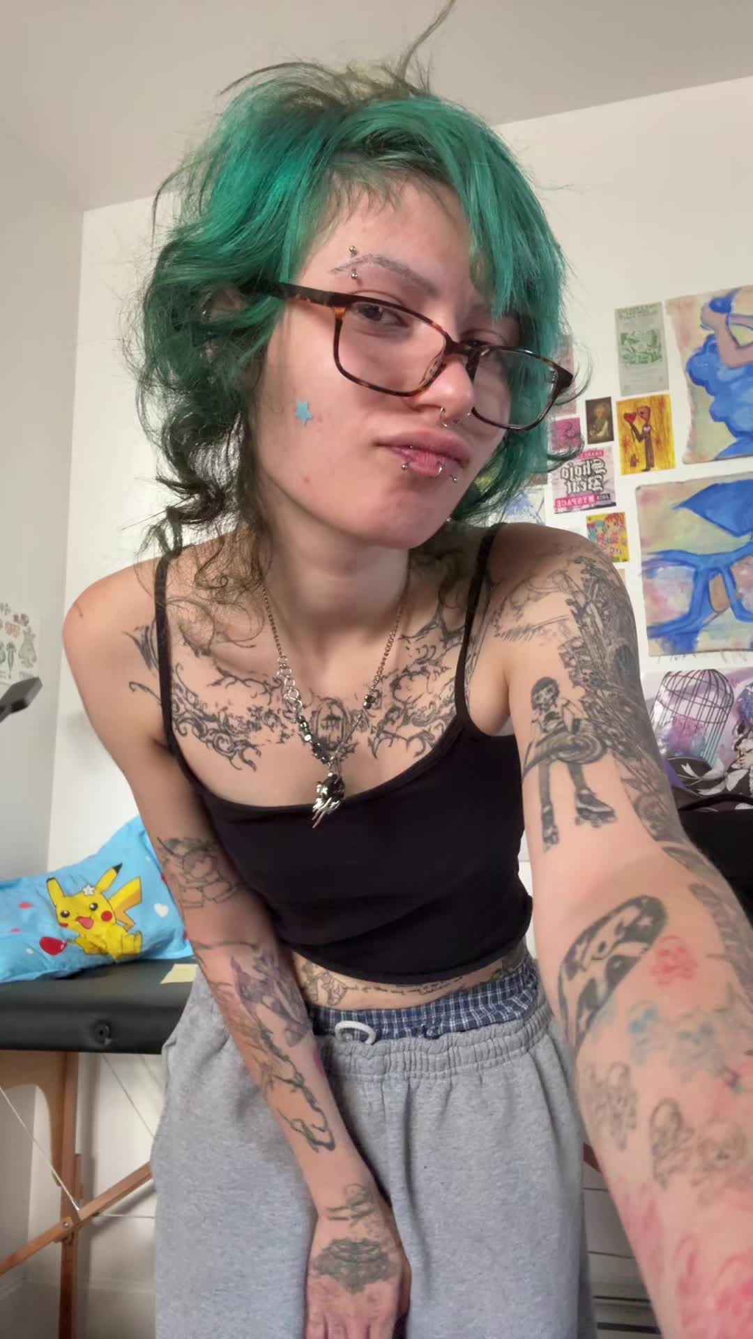 @n0time2flirt