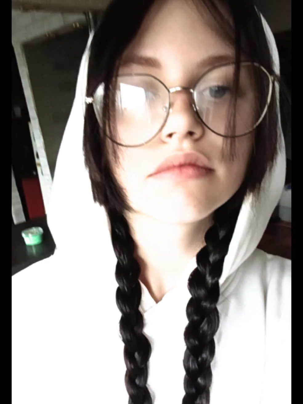 @лили🤪