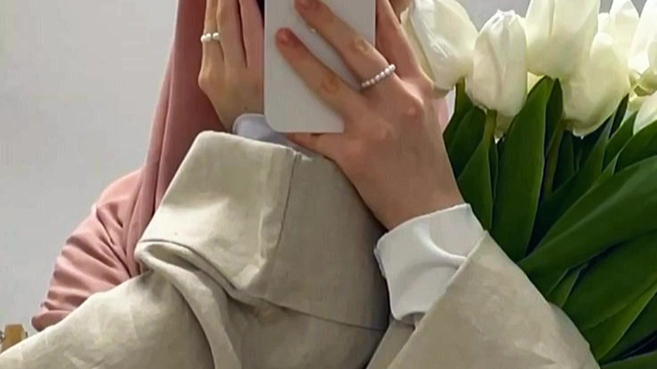 @🕋👩&zwj;💻🤲🤲