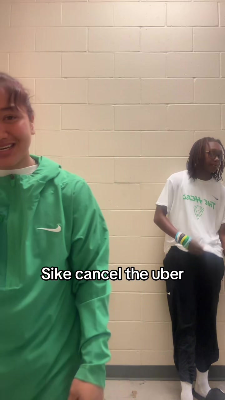 @🫶🏽