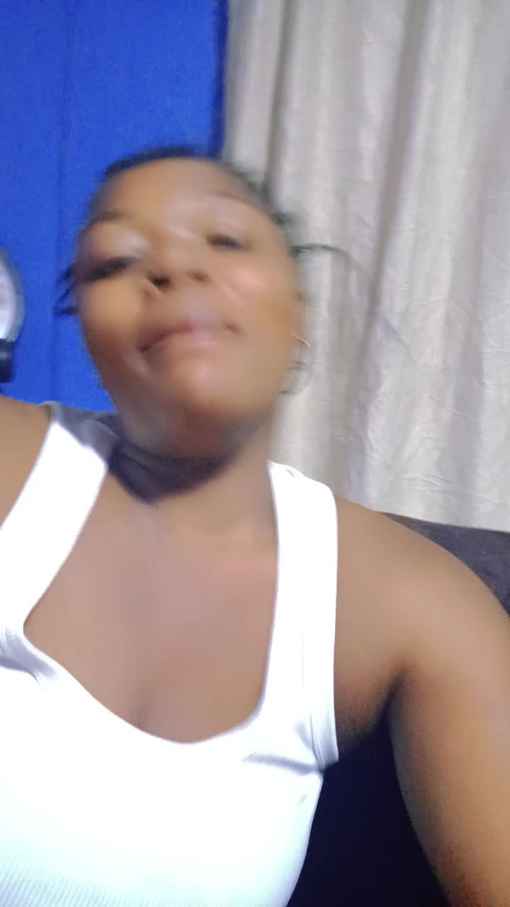 @FEMME NOIR 🇨🇩🇹🇿🇹🇷