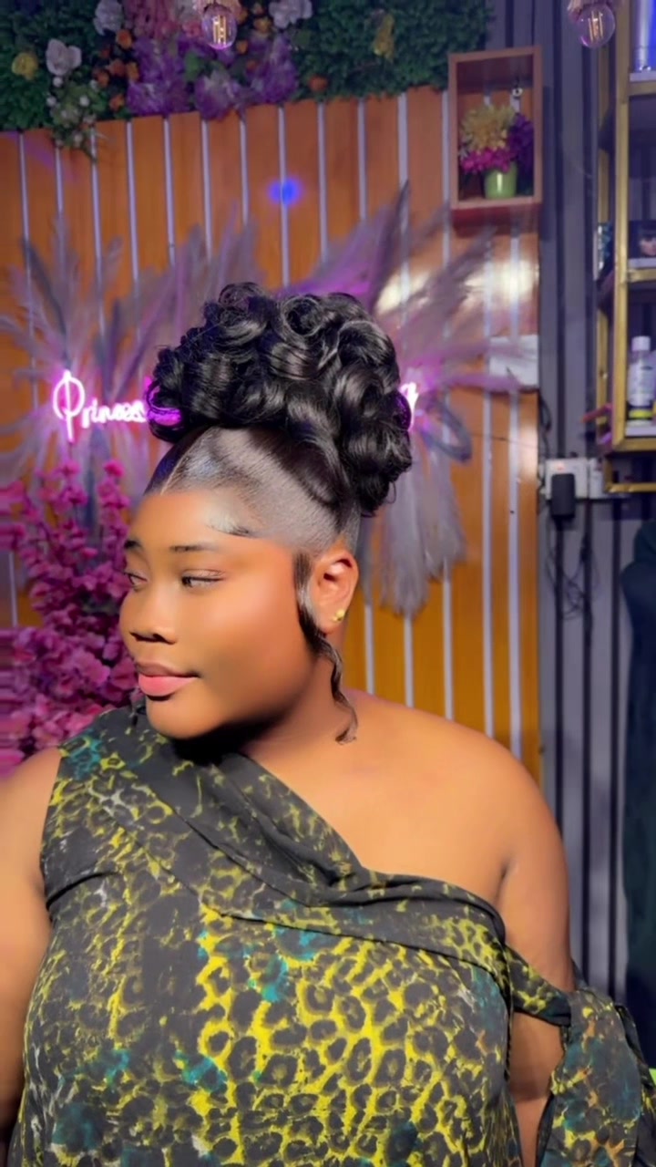 @PRINCESS_HAIR_LUXURY & STYLE.